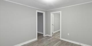 Huge Downtown 3BR (potential 4th)/2BA House For Rent Gallery 9