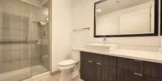 548 W Webster Ave Gallery 7