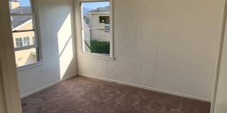 Great 2 bedroom upstairs standalone unit with garage Gallery 9
