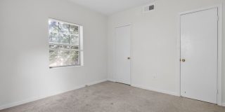 Simply Beautiful, Spacious 2 Bd/1Bth Condo on 50 acres of parklike setting w/ winding paths! Gallery 9