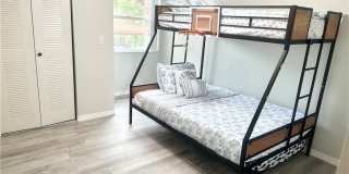 8940 Colonnades Court E Gallery 18