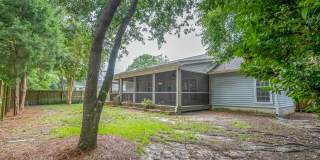 Gorgeous one story 4 Bedroom home in Mount Pleasant Gallery 10