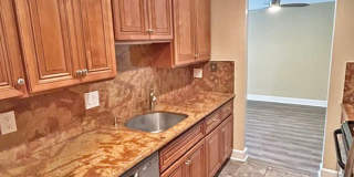 Laurelwood Gallery 12