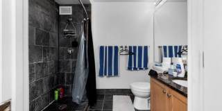 400 North Lasalle St Gallery 6