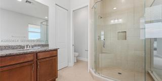 15239 Goldfinch Cir Gallery 21