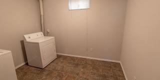 Stonegate Complex -- Fully Furnished and Utilities Included! Gallery 29