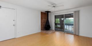 6147 Knoll Wood Court Gallery 3