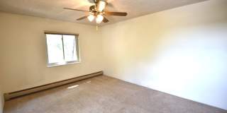 SHORT TERM RENTAL FOR SPRING 2026! 3 Bedroom, 2 Bathroom Penthouse Condo Gallery 35