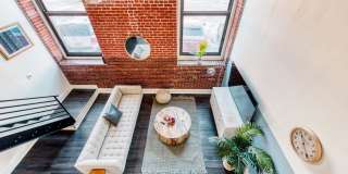 West Lofts Gallery 37