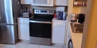 905 NW 82 AVE Gallery 1