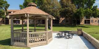 The Woods of Burnsville Gallery 43