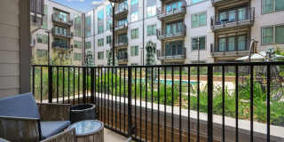 Link Apartments 4th Street Gallery 3