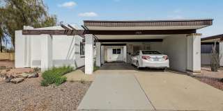 1702 E GAYLON Drive 1702 E GAYLON Drive Gallery 1