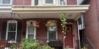 1323 N. Dupont Street - B Gallery 18