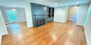 2667 Davis Street Gallery 5
