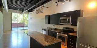 350 E Short Street unit: 211 Gallery 2