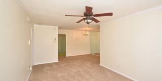 840 BEACON PARKWAY Gallery 5