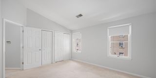 25 Miles Avenue Gallery 15