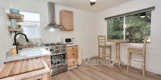 6906 Pin Oak Court Gallery 1