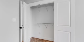 1422 Bainbridge Street Gallery 9