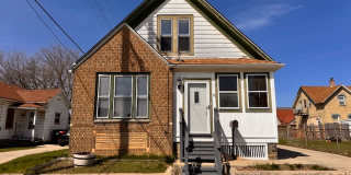 812 High Street Gallery 1