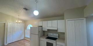 4312 IVEYGLEN Avenue Gallery 8