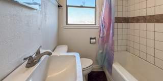 1104 N Carrizo St Gallery 9