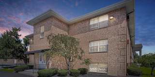 Briarcliff Plaza Gallery 19