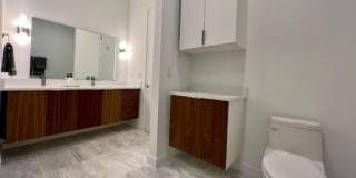 522 S Harrington Street unit: 102 Gallery 16