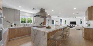 5120 Carillo Street Gallery 16