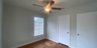 Newly Remodeled 3 bd | 2 ba Available Now! Located near Basse Rd/Blanco Rd minutes from Alamo Quarry! Gallery 16