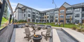 Canter Green Gallery 47