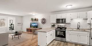 Creekside Commons Apartments Gallery 1