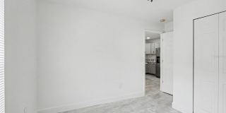 1128 NEVILLE Avenue Gallery 21