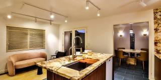Downtown HB Furnished Flexible Term Rental Gallery 10
