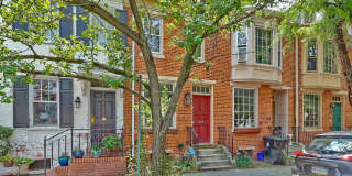 Spacious 3 Bedroom Single Family Home in the Capital District Gallery 30