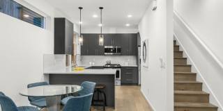 5917 California Avenue Southwest - 1Unit C 5917 California Avenue Southwest - 1Unit C Gallery 5