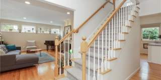 212 Richards Avenue Gallery 4