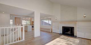 Spacious 4bd 2.5ba Home - Avail. Now! Gallery 5