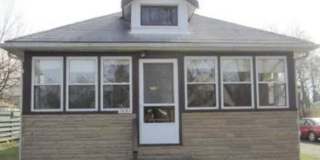 1831 Short Street Gallery 1