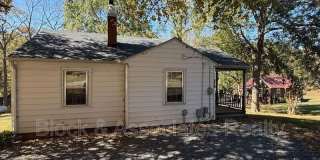 1811 Newell St Gallery 1