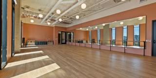 FORME Gallery 34