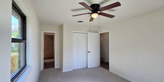 3/2/1 in Quiet Neighborhood in Denison! Gallery 3