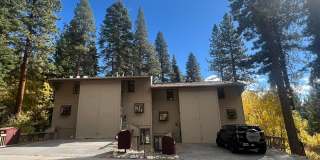 3-Bed 3-Bath Mountain Home Gallery 1