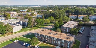 Camelot Village Apartments Gallery 27