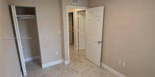 1990 NW 4th Ct Gallery 16