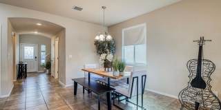 Westside area for Short or Long Term Rental (Completely Furnished) Beautiful 3 bed/2.5 baths plus Office space Gallery 24