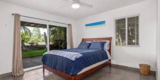 Beautifully Appointed Fully Furnished 4 bedroom/3 bathroom Kuau BayView House w/ Ocean views Gallery 21