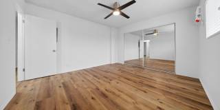 20317 Saticoy St. Gallery 18
