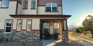 Gorgeous 2 Bed 3 Bath Townhome Right off the Powers Corridor!! Gallery 1